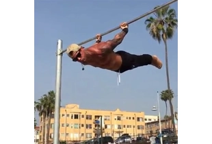 XYS Fitness--69(cool pull-up video)
