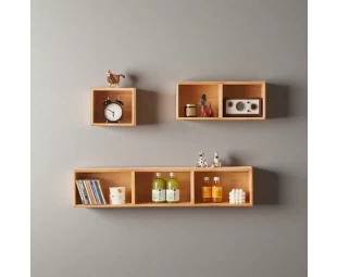 Custom Solid Wood Wall-Mounted Display Shelf, Floating Wall Mounted Wooden Organizer