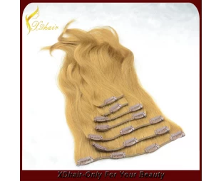 100％レミー処女人間の髪の毛にはカーリーヘアエクステンションにはもつれブラジルヘアクリップを流していません