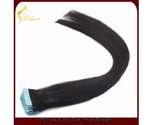 強力な接着剤バージンレミー人間の髪の毛の拡張子を持つテープの毛延長4センチメートル幅