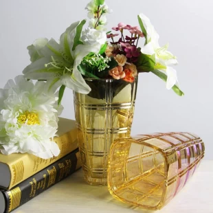 Il salone dorato e grigio decorano il vaso di vetro all'ingrosso