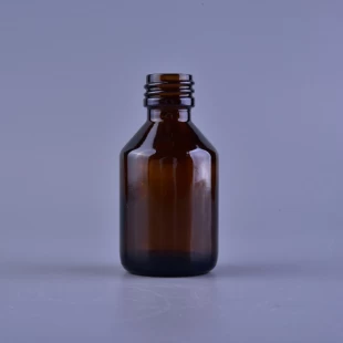 Groothandel verschillende capaciteit kleine amber glazen fles