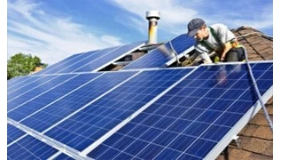 60% of solar installations in the US are roof projects