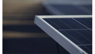Quanta energia os módulos solares podem absorver?