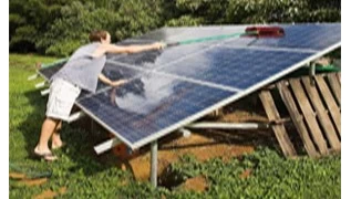 How to clean the solar panels?