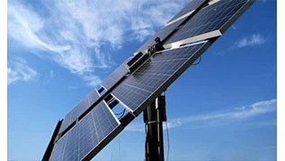 India está considerando derechos antidumping sobre el vidrio solar en Malasia