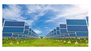 What is the difference between an off-grid power station and a grid-connected power station?