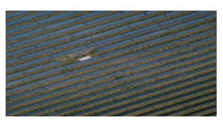 Le géant de l'énergie éolienne réinvestit dans une société britannique photovoltaïque