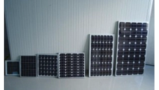 Avviso di moduli solari fraudolentemente acquisiti all'asta nel Regno Unito