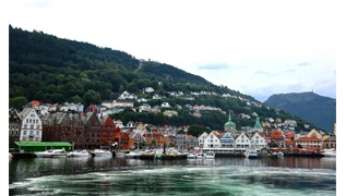 La Norvège s'efforce d'interdire les voitures à carburant en 2025. Les voitures électriques 
