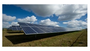 中国の新しい太陽光発電のほぼ3分の1は、これら4つの省からのものです。