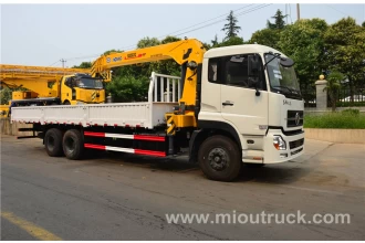 China Fabricantes da china para a venda da marca novo Dongfeng 6x4 caminhão caminhão guindaste montado com guindaste fabricante