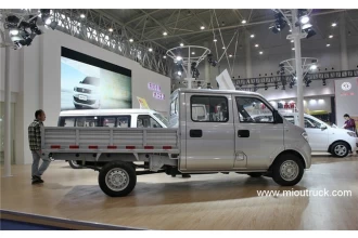중국 Dongfeng 1.5L 117hp gasoline Double row small trucks 제조업체
