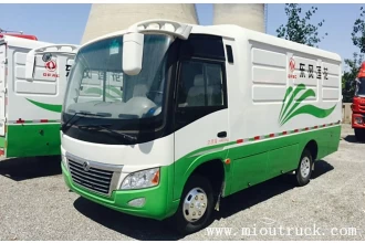 China Dongfeng 115hp mini closed van cargo truck EQ5040XXY4A manufacturer