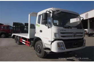 China Dongfeng 4*2 flat bed pickup for sale manufacturer