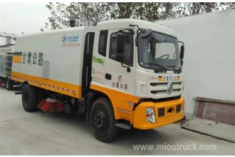 China Dongfeng 4*2 road sweeping truck 210 horsepower Euro 3 Emission standard for sale manufacturer