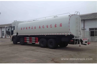 Tsina Dongfeng 8X4 water truck China Water Truck tagagawa magandang kalidad para sa pagbebenta Manufacturer