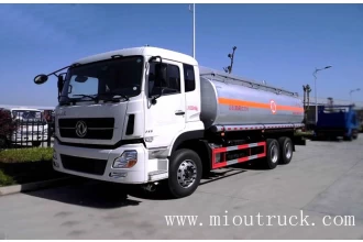 porcelana Dongfeng CSC5252GJYD Euro4 6*4driving type 21CBM refuling tanker fabricante