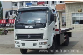 China Hot product of DongFeng brand road wrecker Wrecker truck in China manufacturer
