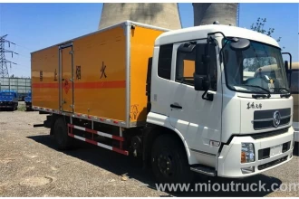 China DONGFNEG 6x2 Blasting equipment transporters For Sale manufacturer