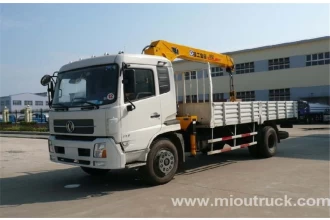 China fornecedor China Dongfeng caminhão 4x2 grua montada hidráulica guindaste do caminhão fornecedor china fabricante