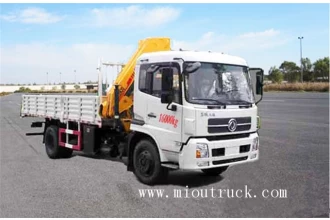 China flatbed tow truck wrecker with crane for sale pengilang
