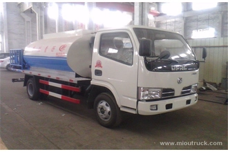 China 6 Wheeler asfalt pengedar, asfalt menyembur kenderaan, asfalt 8-10cbm Truck Dealer pengilang