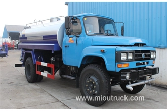 China Dongfeng 140 EQ1102 4 * 2 140hp trak 7000liter air pengilang