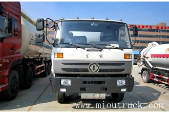 China Dongfeng 153 siri trak 180hp 4 × 2 mengisi minyak CSC5160GYYE4 pengilang