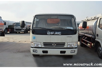 China Dongfeng 4x2 15m³ trak Fuel CSC5160GJYDX5 pengilang