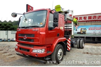 Tsina Dongfeng Liuqi ChenglongM3 108hp 4 * 2 truck crane Manufacturer