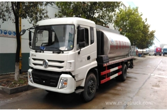 China Dongfeng pelbagai fungsi 4 X 2 asfalt menyembur kereta pembekal China untuk dijual pengilang