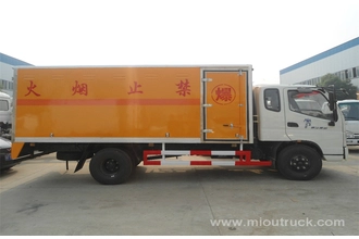 China Dongfeng letupan-bukti 4 X 2 kenderaan china pembekal dengan harga yang terbaik untuk dijual pengilang