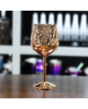 Chine Nouveau verre à boire en métal de conception en acier inoxydable verre d'oeufs de coupe de vin fabricant