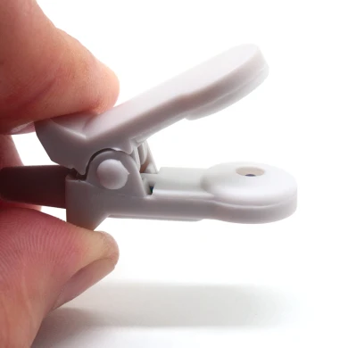 Custom 3.5mm Audio Jack to Blood Oxygen Sensor Clip Cable | Dongguan Medical Cable Manufacturer