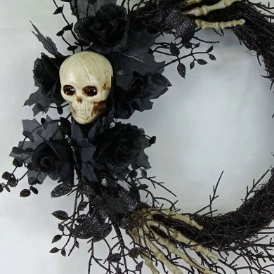 Senmasine Corona de Halloween negra de 24 pulgadas con cabezas de esqueleto, purpurina a mano, ramas muertas negras, flores de rosas artificiales