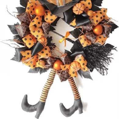 Corona de Halloween Senmasine de 24 pulgadas con patas de bruja, lazos naranjas, adornos de calabaza, escoba con purpurina, decoración para puerta delantera colgante