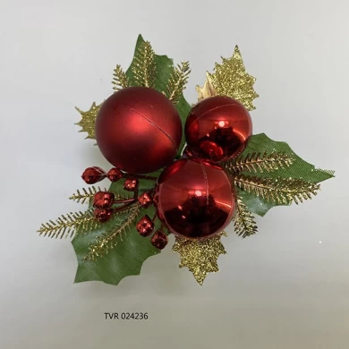Rote Weihnachtskugeln von Senmasine mit glitzernden Zweigen, künstlichen Blättern, Weihnachts-DIY-Dekoration