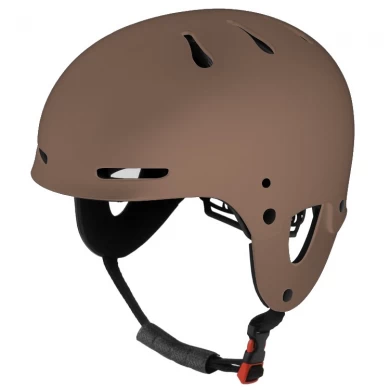 AU-K004 경량 협곡 장비 EN 1385 유럽 인증 표준 스케이트 헬멧