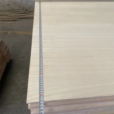 Planches collées à bord de paulownia avec planches à découper de meubles de couleur blanchie