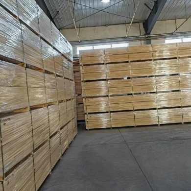 Madera de alerce de la junta de los dedos sin nudo para las jambas de las puertas y los paneles de fabricación de marco de la ventana