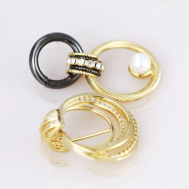 Multi-Circle Two Tone Gold Plated Brass Based Stud Earring.