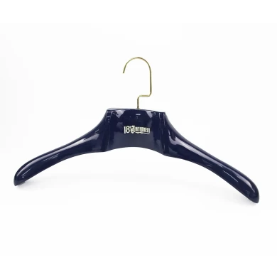 Cintre en bois costume MSW-009 luxe noir pour la marque Brioni