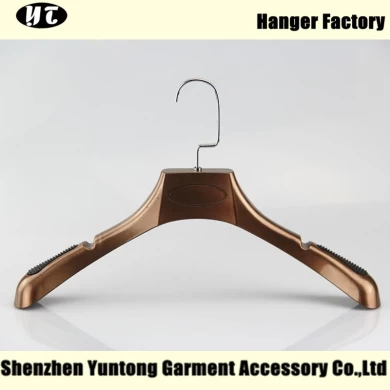 MTE-002 shiny surface electronic plated top hanger for coat with wide shoulder