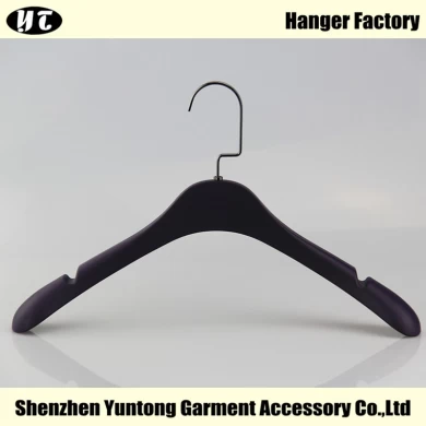 WTR-005 plastic rubber coated hanger coat hanger for display