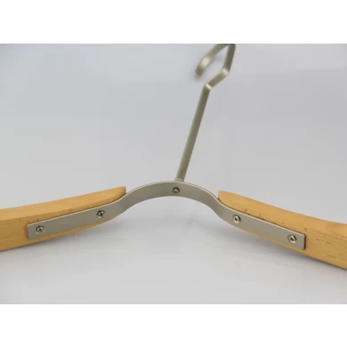WTW-004 Fashion wood cloth hanger for display clothes