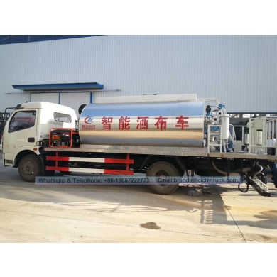 Chine Dongfeng Minin Bitumen Truck, camion-citerne de bitume