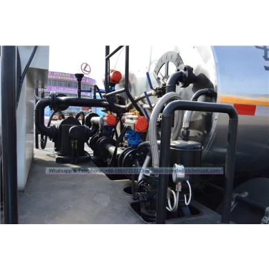 Chine Fabrication Asphalt Road mainteneur, DFAC asphalte Pulvérisateur de fournisseurs en Chine, 4000 Litres Bitume Distributeur Fournisseur