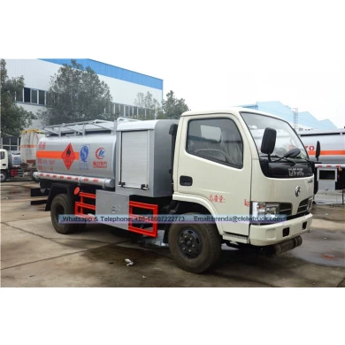 Dongfeng 4x2 pequeña 5000L camión cisterna de combustible