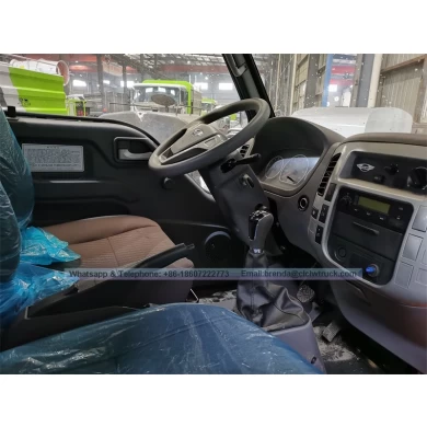 Foton 3000liters小型粪便吸车待售